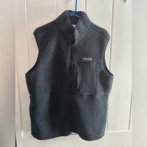 Men’s Columbia Sherpa Vest Large